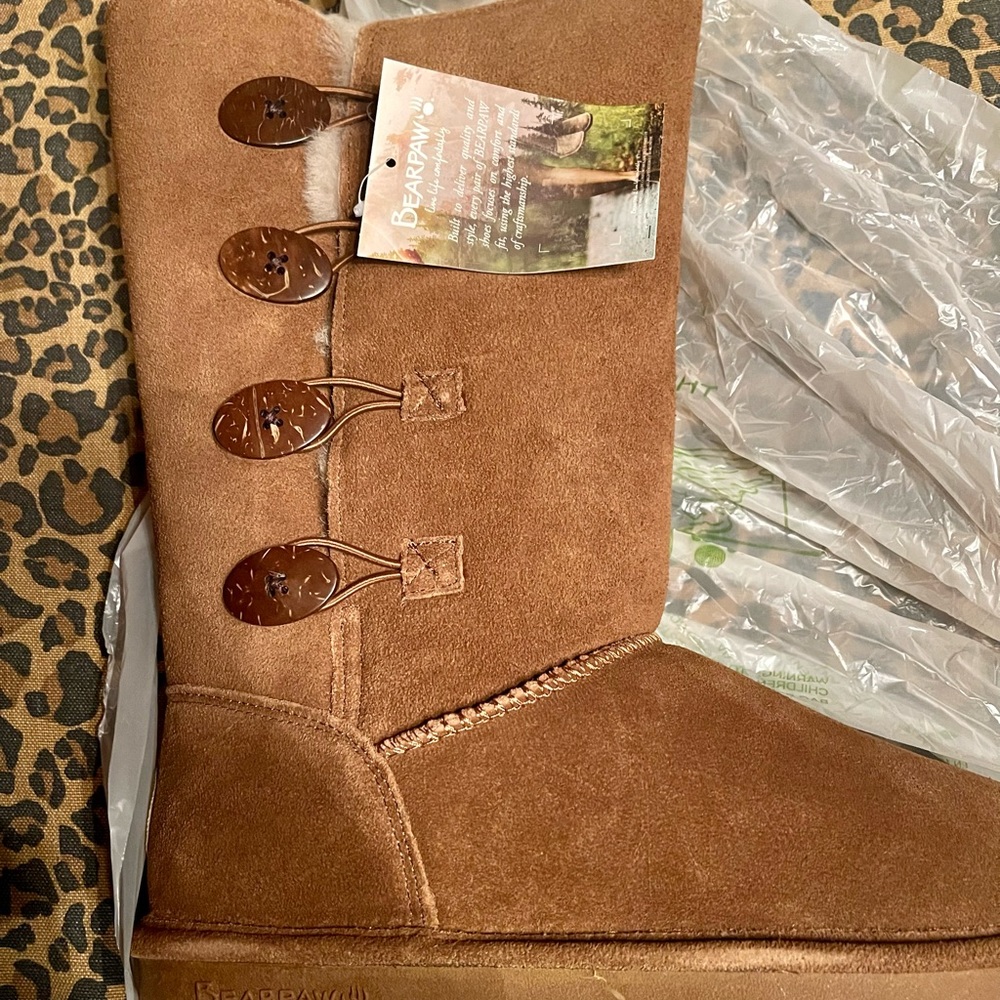 Bearpaw, Lori, Tan, Size 9, NWT